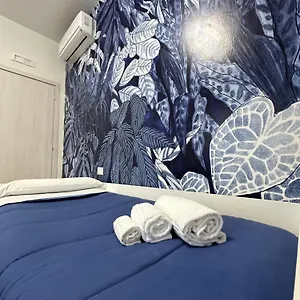 napolis-rooftop.hotels-amalfi.com/